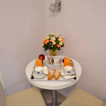 Stadium ベッド・アンド・ブレックファスト 3*