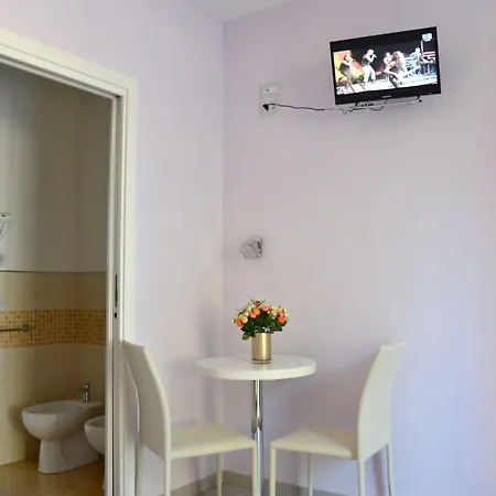 فندق مبيت وإفطار Stadium 3*